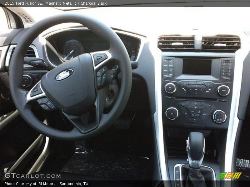 Dashboard of 2015 Fusion SE