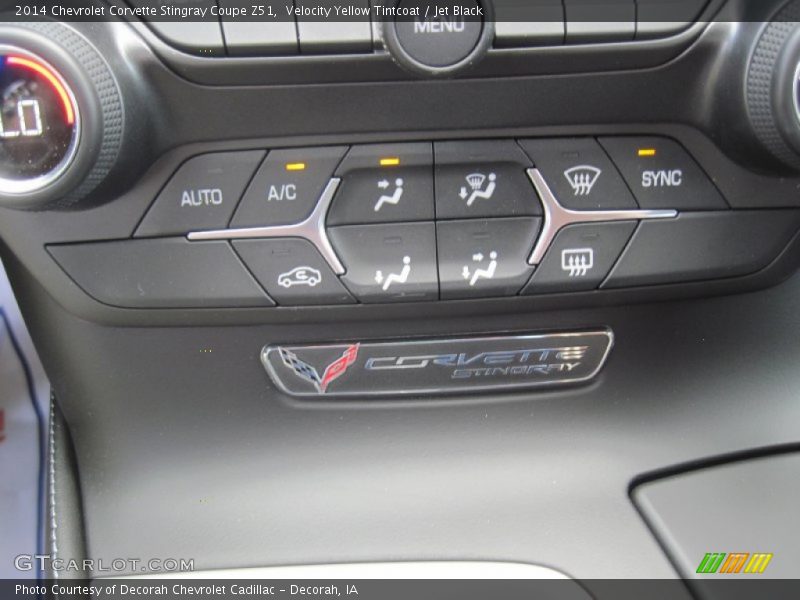 Controls of 2014 Corvette Stingray Coupe Z51