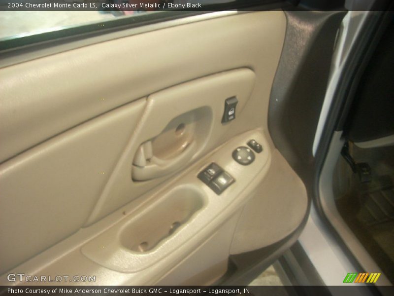 Galaxy Silver Metallic / Ebony Black 2004 Chevrolet Monte Carlo LS