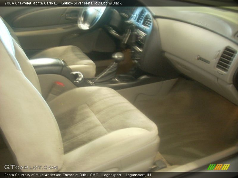 Galaxy Silver Metallic / Ebony Black 2004 Chevrolet Monte Carlo LS