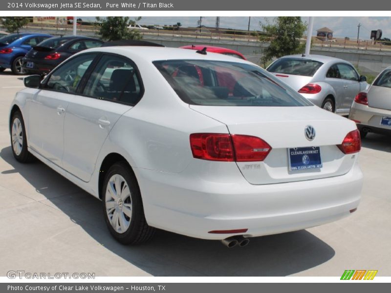 Pure White / Titan Black 2014 Volkswagen Jetta SE Sedan