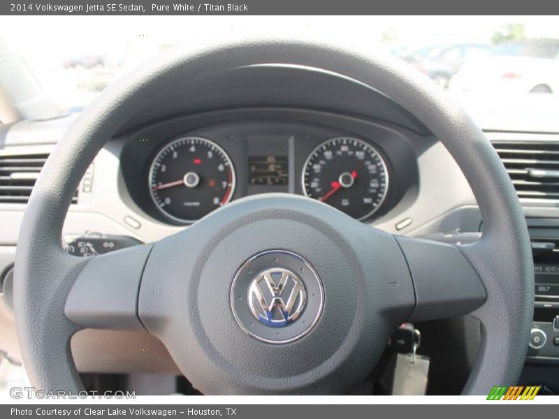 Pure White / Titan Black 2014 Volkswagen Jetta SE Sedan