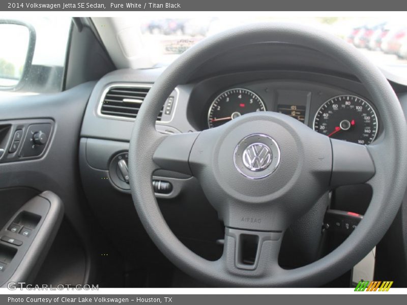 Pure White / Titan Black 2014 Volkswagen Jetta SE Sedan