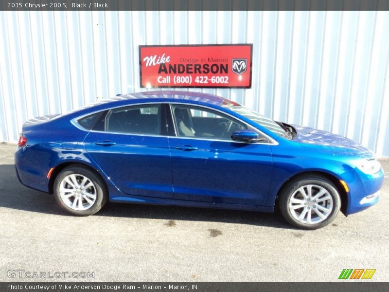 Black / Black 2015 Chrysler 200 S