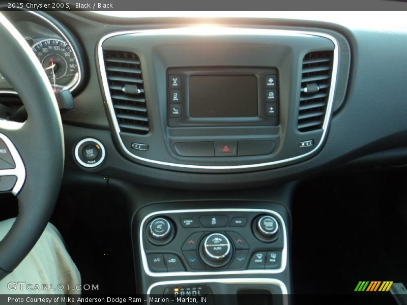 Black / Black 2015 Chrysler 200 S