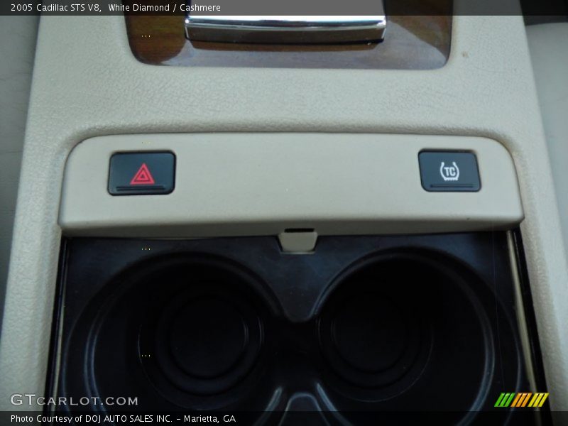 White Diamond / Cashmere 2005 Cadillac STS V8