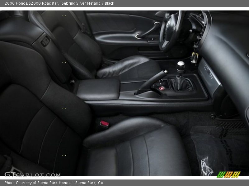 Sebring Silver Metallic / Black 2006 Honda S2000 Roadster