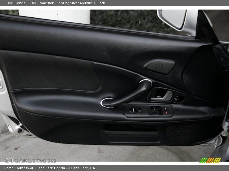 Door Panel of 2006 S2000 Roadster