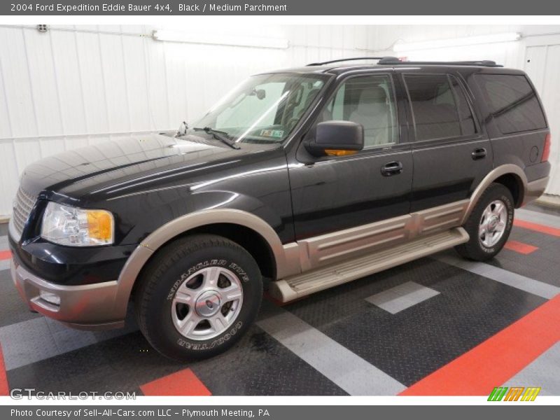 Black / Medium Parchment 2004 Ford Expedition Eddie Bauer 4x4
