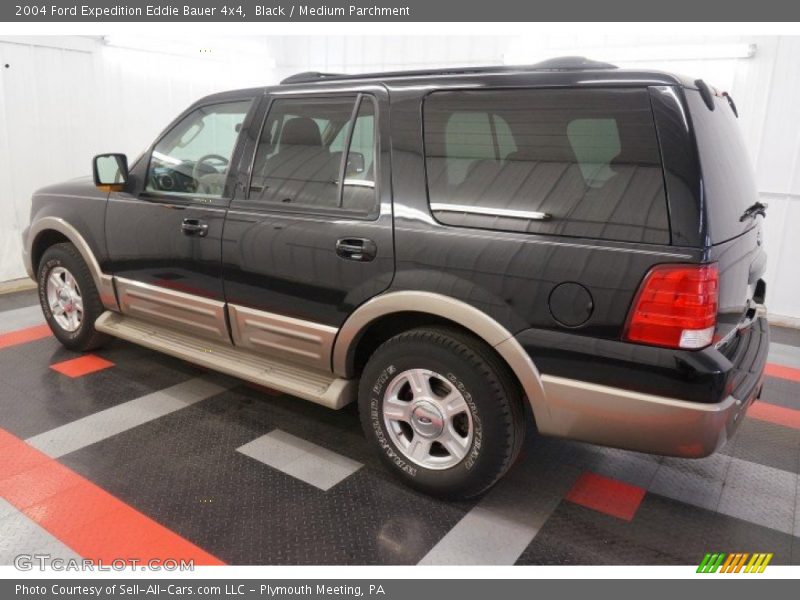 Black / Medium Parchment 2004 Ford Expedition Eddie Bauer 4x4