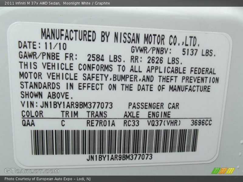 Moonlight White / Graphite 2011 Infiniti M 37x AWD Sedan