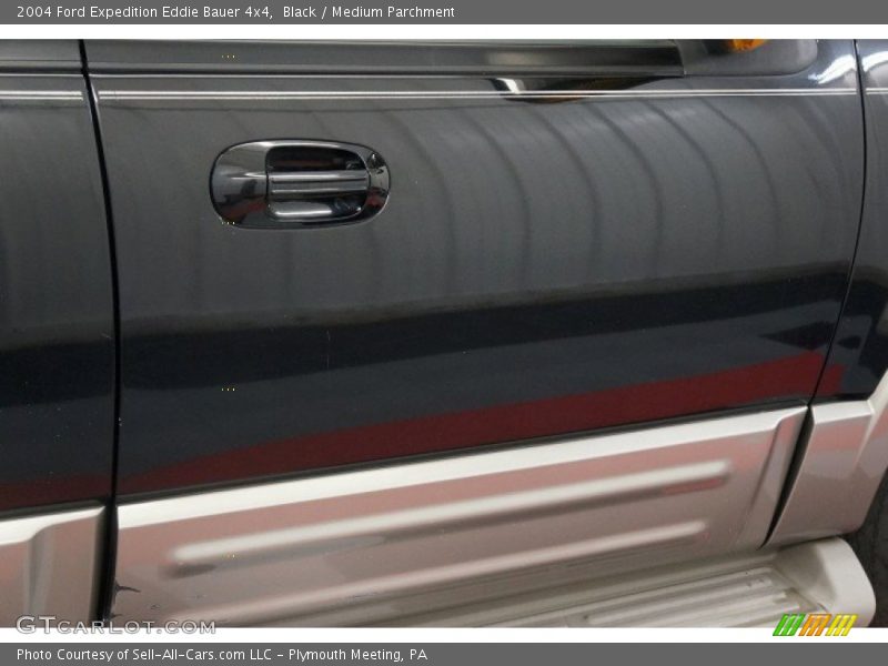Black / Medium Parchment 2004 Ford Expedition Eddie Bauer 4x4