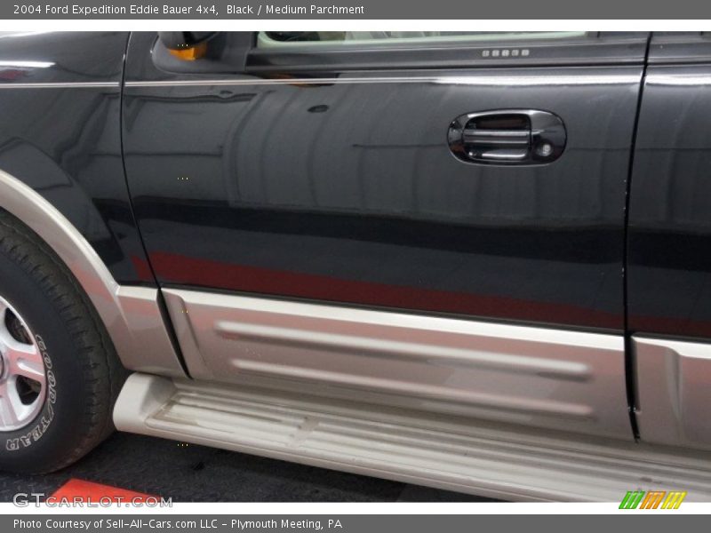Black / Medium Parchment 2004 Ford Expedition Eddie Bauer 4x4