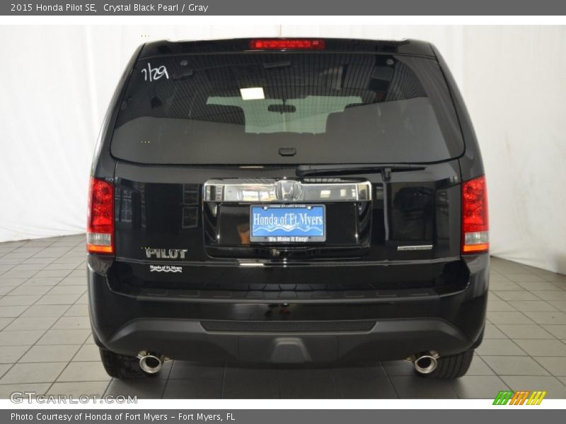 Crystal Black Pearl / Gray 2015 Honda Pilot SE