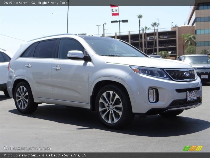 Bright Silver / Black 2015 Kia Sorento SX