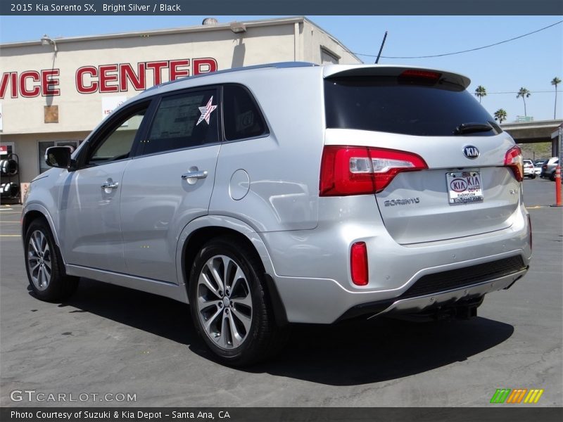 Bright Silver / Black 2015 Kia Sorento SX