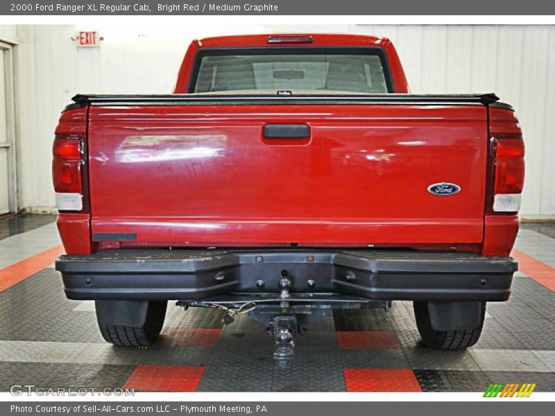 Bright Red / Medium Graphite 2000 Ford Ranger XL Regular Cab
