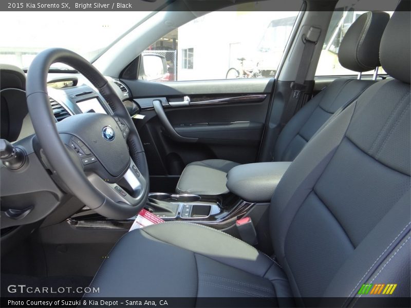Bright Silver / Black 2015 Kia Sorento SX