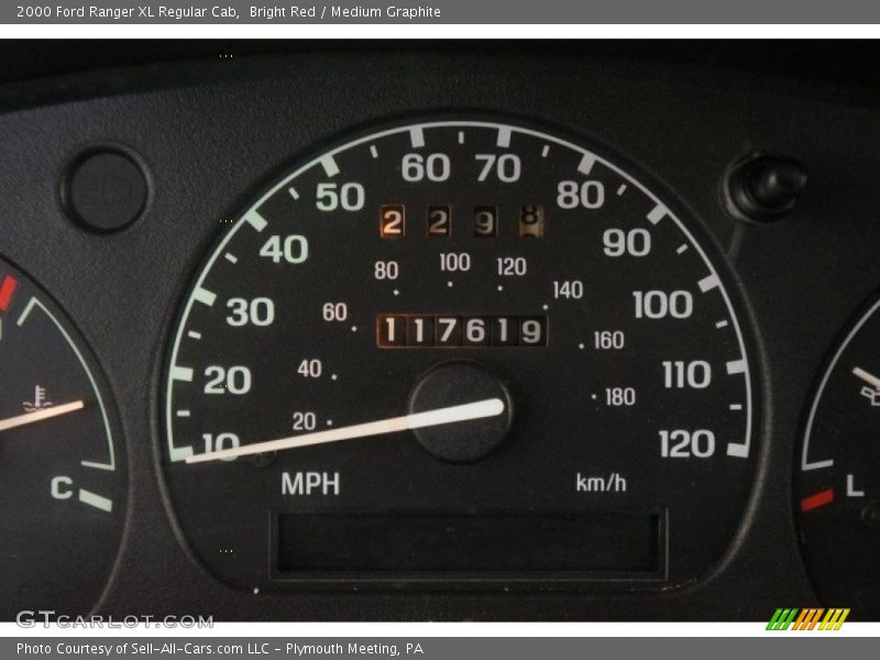 Bright Red / Medium Graphite 2000 Ford Ranger XL Regular Cab