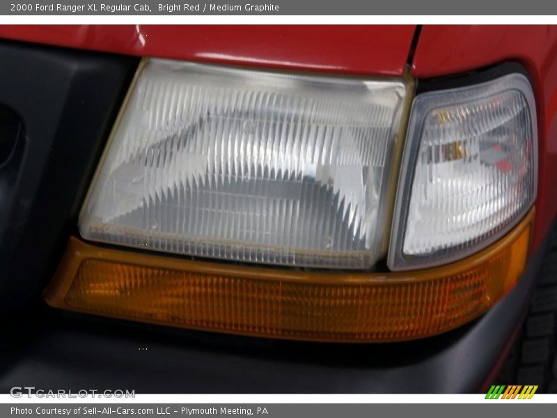 Bright Red / Medium Graphite 2000 Ford Ranger XL Regular Cab