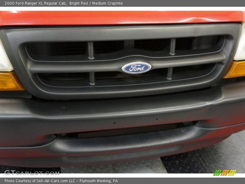 Bright Red / Medium Graphite 2000 Ford Ranger XL Regular Cab