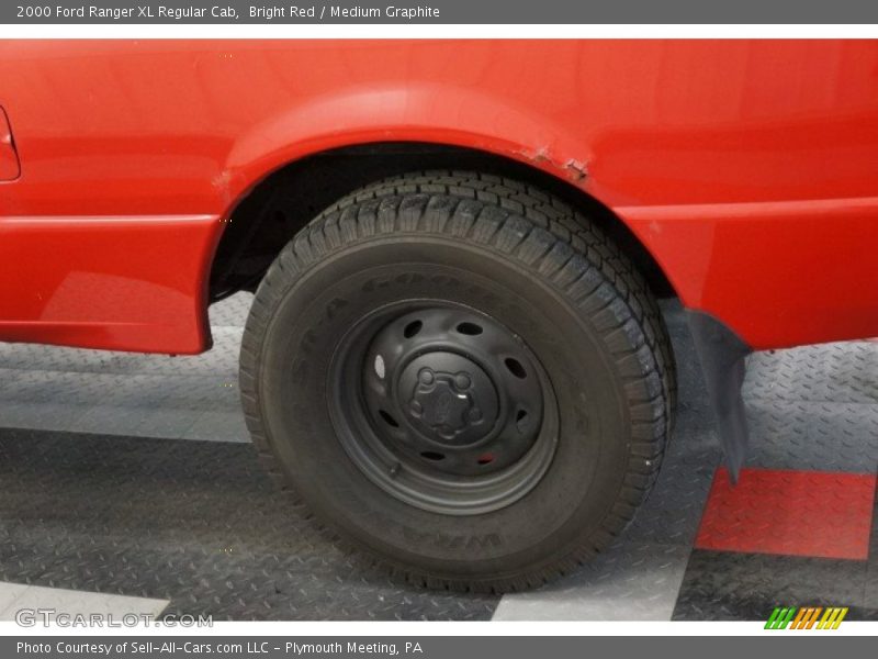 Bright Red / Medium Graphite 2000 Ford Ranger XL Regular Cab