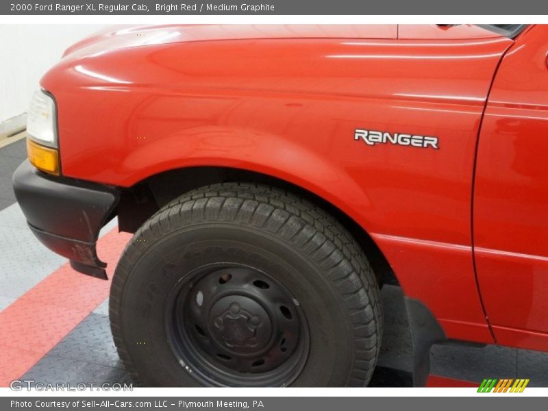 Bright Red / Medium Graphite 2000 Ford Ranger XL Regular Cab