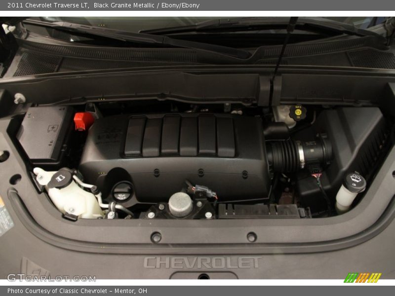 Black Granite Metallic / Ebony/Ebony 2011 Chevrolet Traverse LT