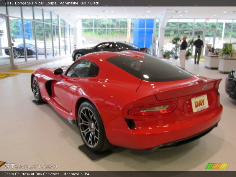 Adrenaline Red / Black 2013 Dodge SRT Viper Coupe