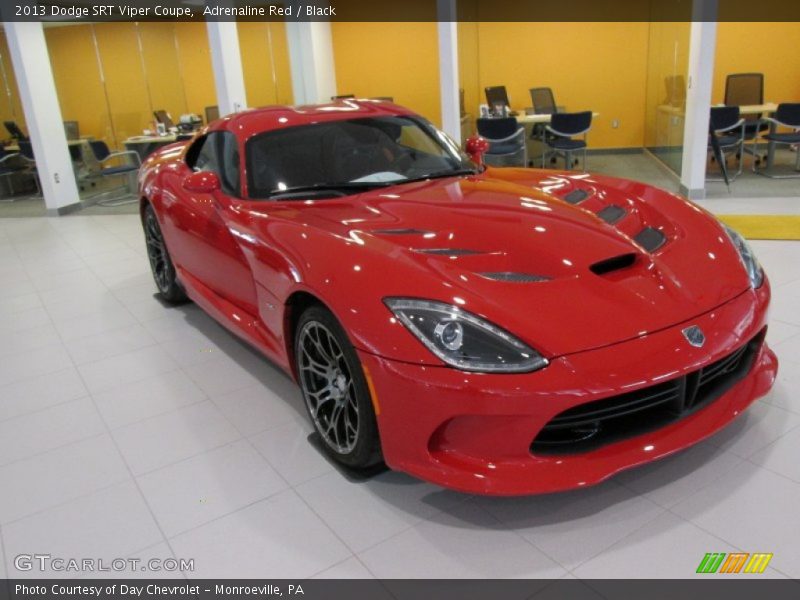 Adrenaline Red / Black 2013 Dodge SRT Viper Coupe