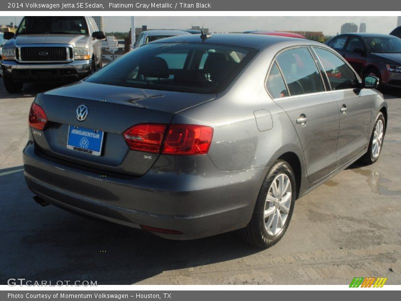 Platinum Gray Metallic / Titan Black 2014 Volkswagen Jetta SE Sedan