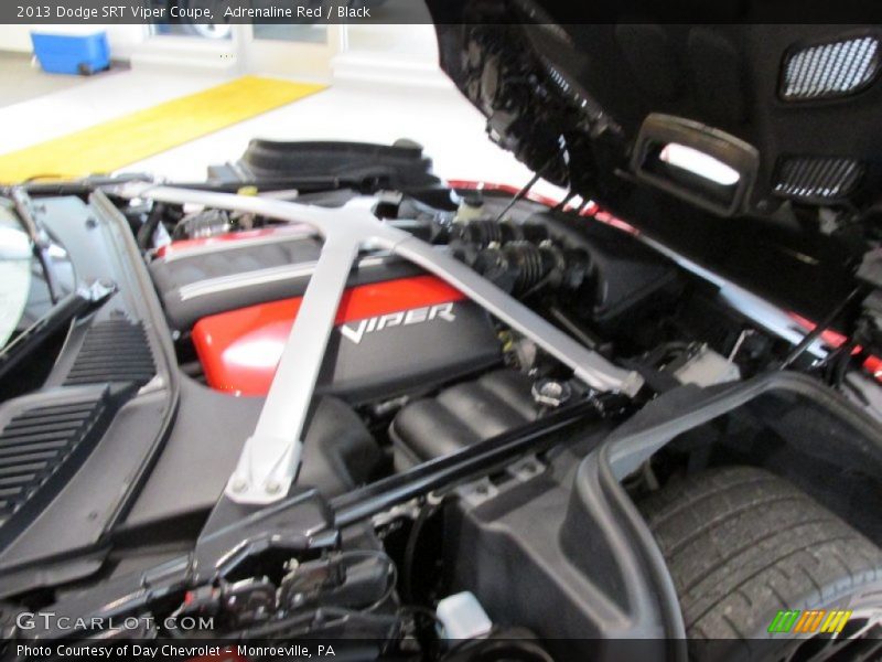 Adrenaline Red / Black 2013 Dodge SRT Viper Coupe