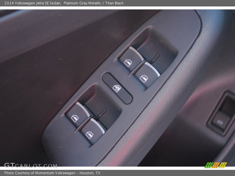 Platinum Gray Metallic / Titan Black 2014 Volkswagen Jetta SE Sedan