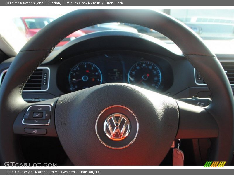 Platinum Gray Metallic / Titan Black 2014 Volkswagen Jetta SE Sedan