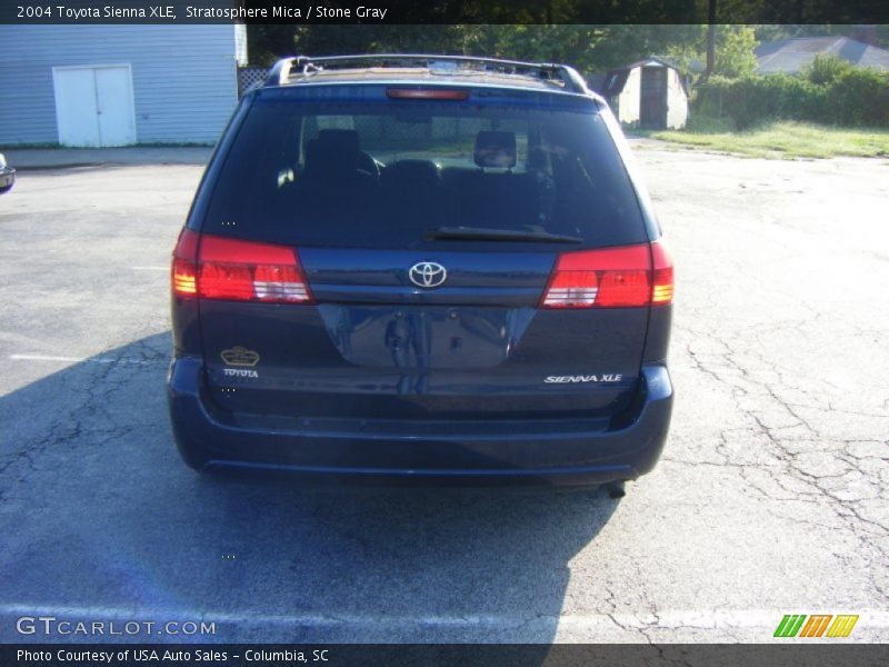 Stratosphere Mica / Stone Gray 2004 Toyota Sienna XLE