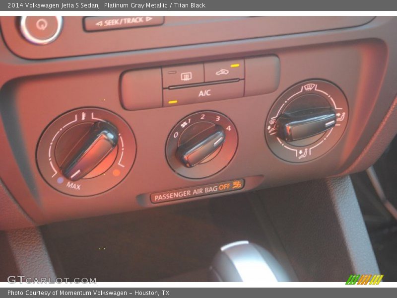 Platinum Gray Metallic / Titan Black 2014 Volkswagen Jetta S Sedan