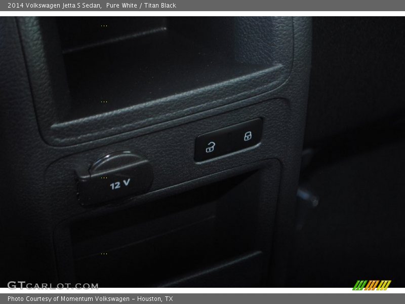 Pure White / Titan Black 2014 Volkswagen Jetta S Sedan