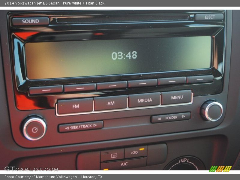 Pure White / Titan Black 2014 Volkswagen Jetta S Sedan