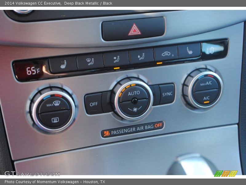 Deep Black Metallic / Black 2014 Volkswagen CC Executive