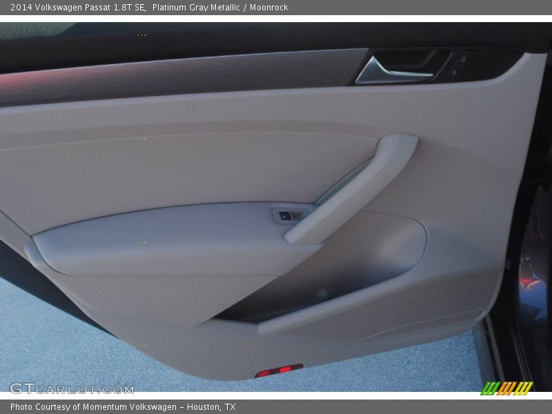 Platinum Gray Metallic / Moonrock 2014 Volkswagen Passat 1.8T SE