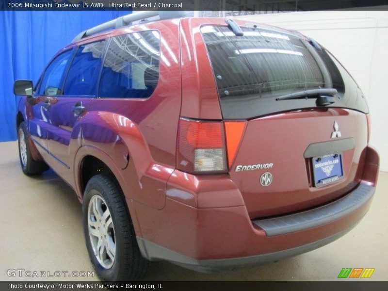 Ultra Red Pearl / Charcoal 2006 Mitsubishi Endeavor LS AWD