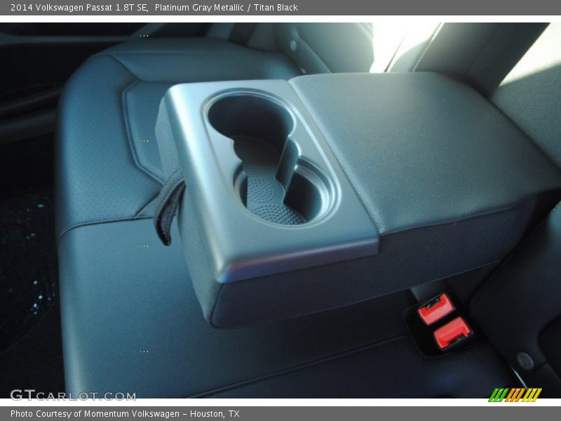 Platinum Gray Metallic / Titan Black 2014 Volkswagen Passat 1.8T SE