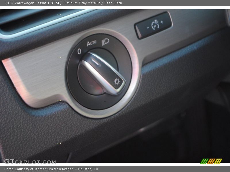 Platinum Gray Metallic / Titan Black 2014 Volkswagen Passat 1.8T SE