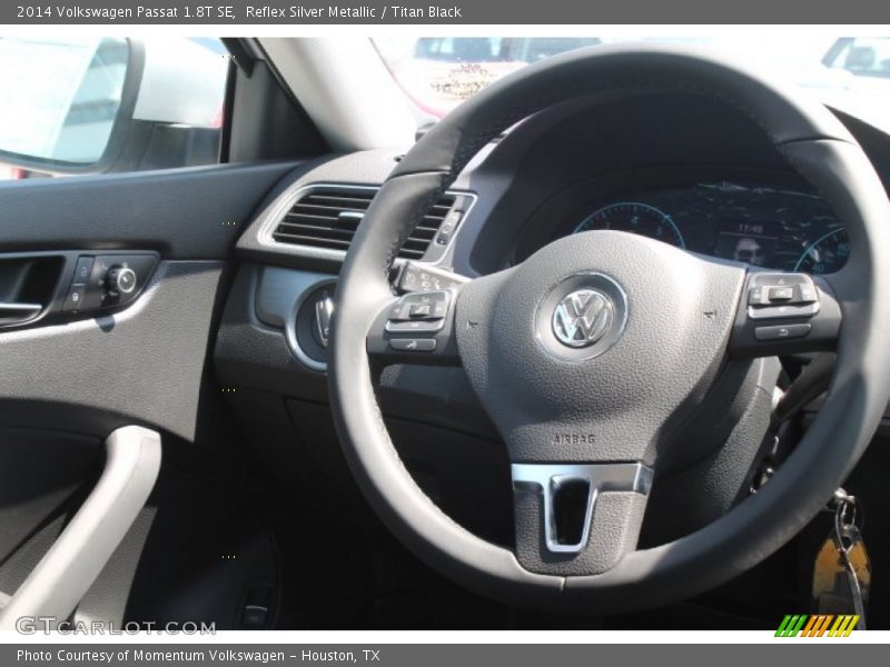 Reflex Silver Metallic / Titan Black 2014 Volkswagen Passat 1.8T SE