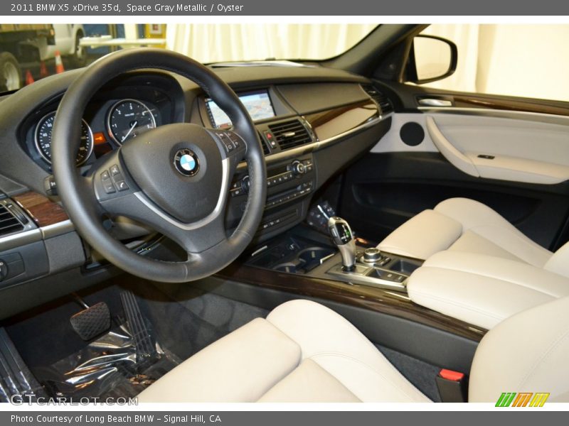 Space Gray Metallic / Oyster 2011 BMW X5 xDrive 35d