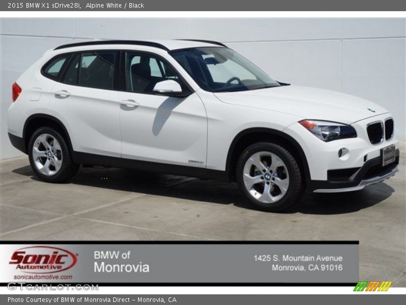 Alpine White / Black 2015 BMW X1 sDrive28i
