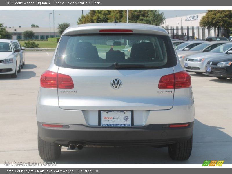 Reflex Silver Metallic / Black 2014 Volkswagen Tiguan S