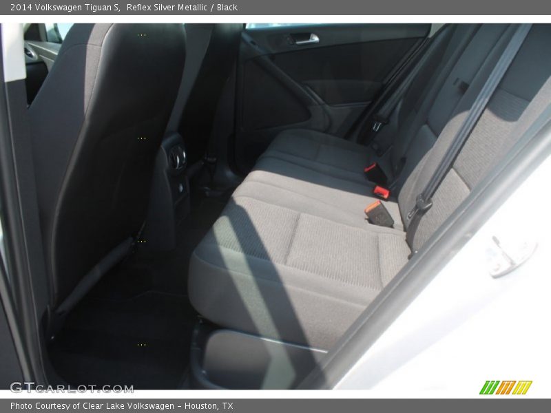 Reflex Silver Metallic / Black 2014 Volkswagen Tiguan S