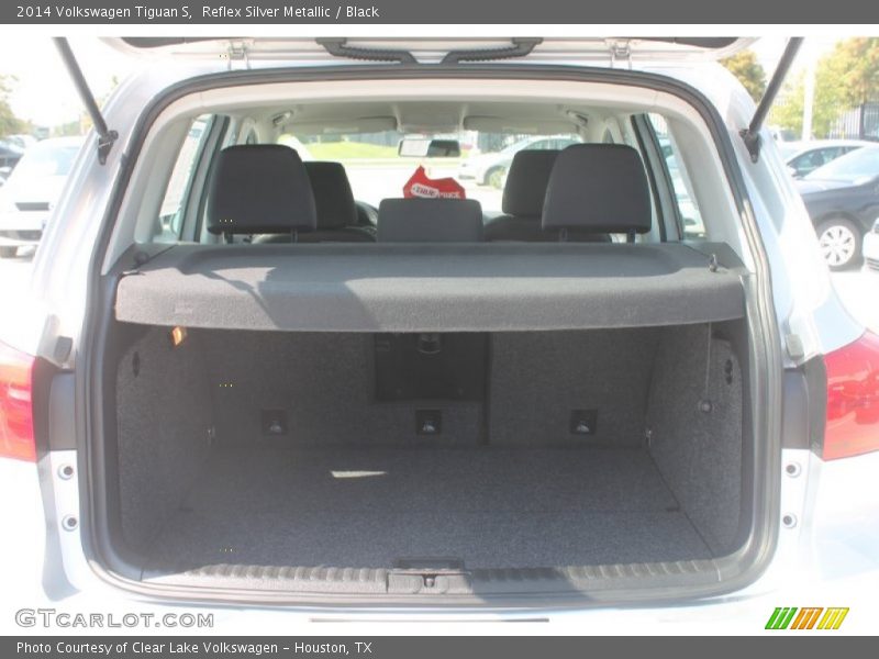 Reflex Silver Metallic / Black 2014 Volkswagen Tiguan S