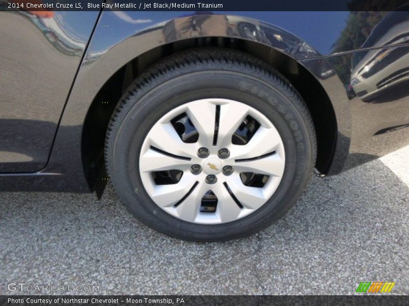 Blue Ray Metallic / Jet Black/Medium Titanium 2014 Chevrolet Cruze LS